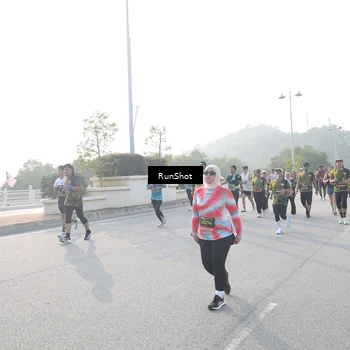Runner Photo 6876092