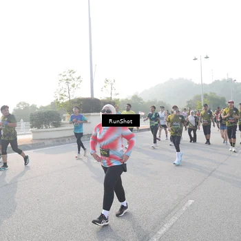 Runner Photo 6876121
