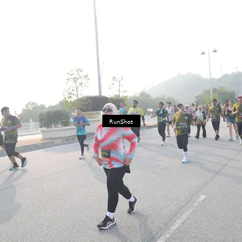 Runner Photo 6876124