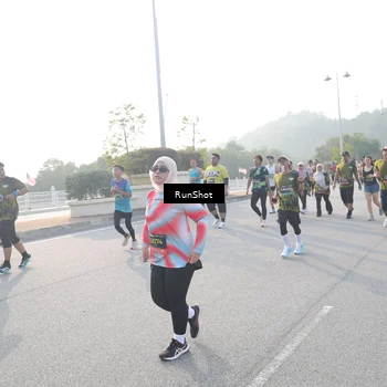 Runner Photo 6876126