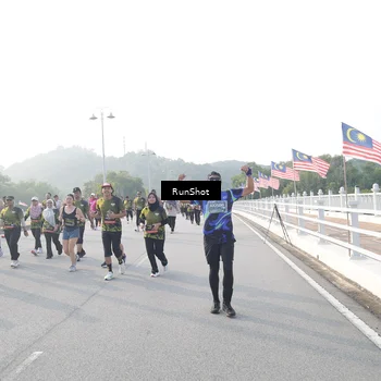 Runner Photo 6876155