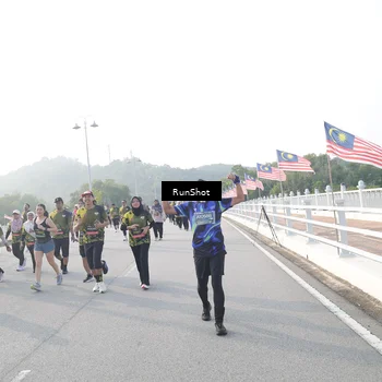 Runner Photo 6876164