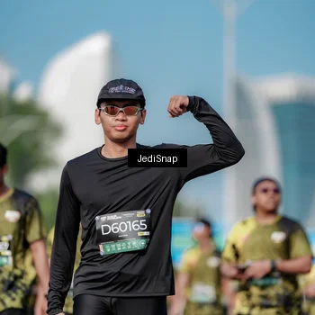 Runner Photo 6876190