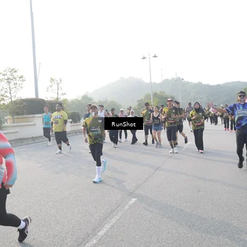 Runner Photo 6876195