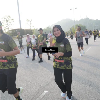 Runner Photo 6876277