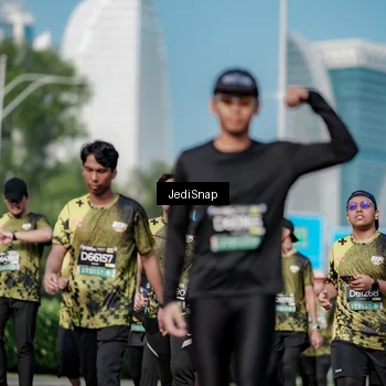 Runner Photo 6876278