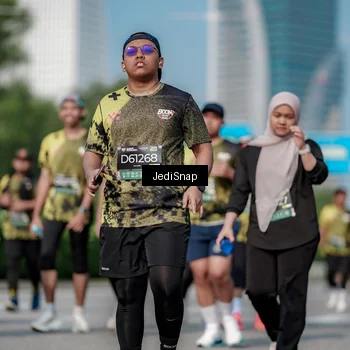 Runner Photo 6876306