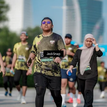 Runner Photo 6876341