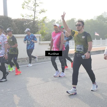 Runner Photo 6876383