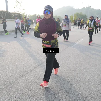 Runner Photo 6876439