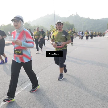 Runner Photo 6876583