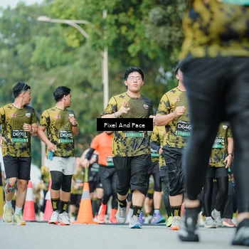 Runner Photo 6876595
