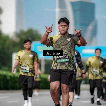 Runner Photo 6876629