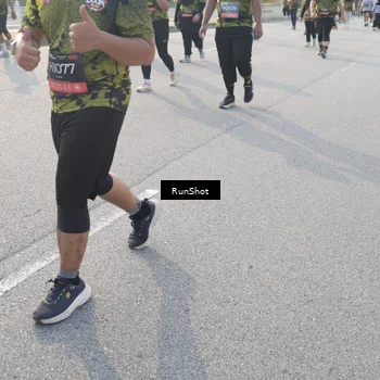 Runner Photo 6876648