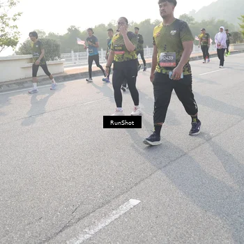 Runner Photo 6876669