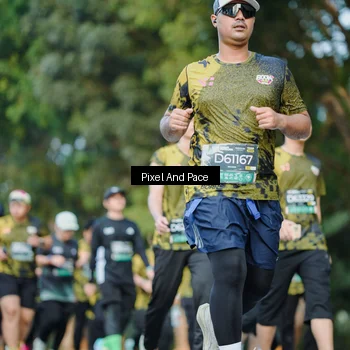 Runner Photo 6876679