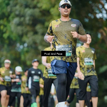 Runner Photo 6876706