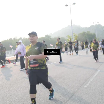 Runner Photo 6876739