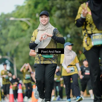 Runner Photo 6876769