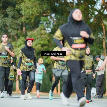 Runner Photo 6876823