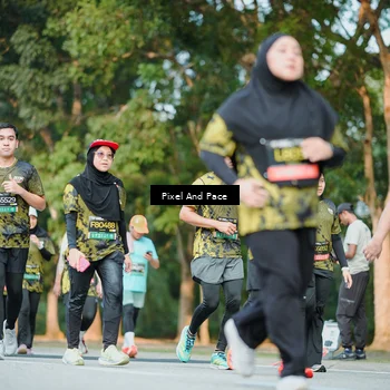 Runner Photo 6876830