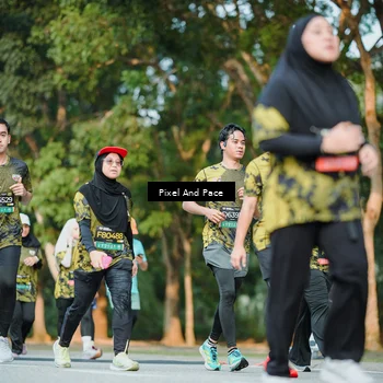 Runner Photo 6876833