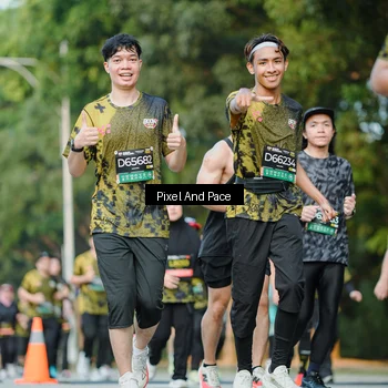 Runner Photo 6876861