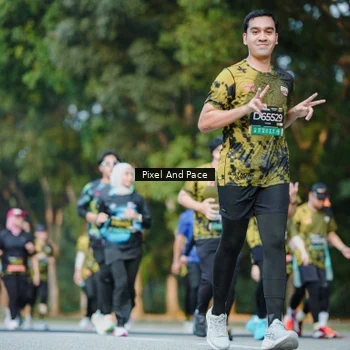 Runner Photo 6876864