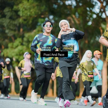 Runner Photo 6876902