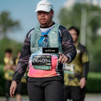 Runner Photo 6876907