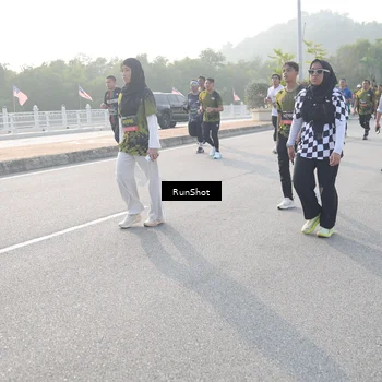Runner Photo 6876918