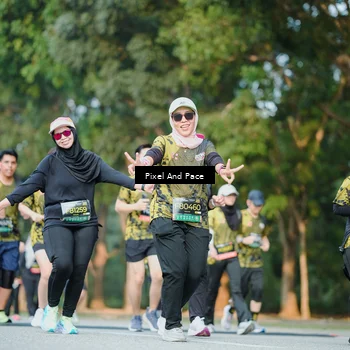 Runner Photo 6876938