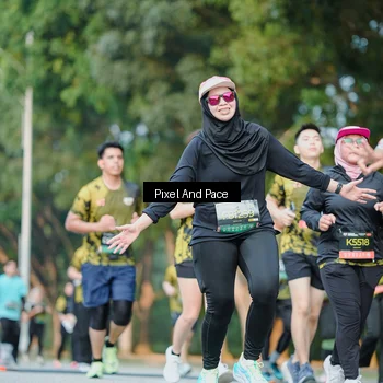 Runner Photo 6876950