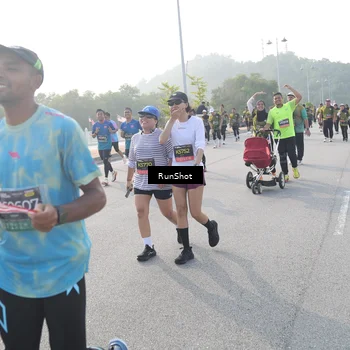 Runner Photo 6876975