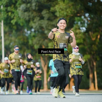 Runner Photo 6877056
