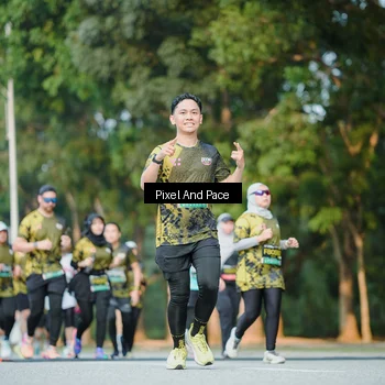 Runner Photo 6877057