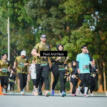 Runner Photo 6877058