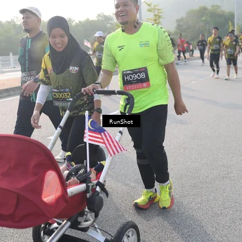 Runner Photo 6877081