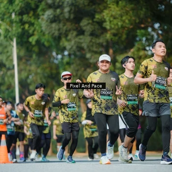 Runner Photo 6877087