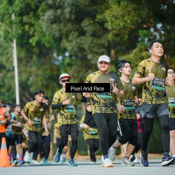 Runner Photo 6877091