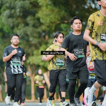 Runner Photo 6877112
