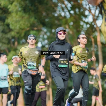Runner Photo 6877127
