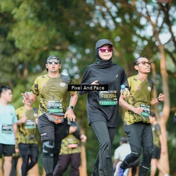 Runner Photo 6877132