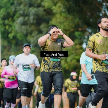 Runner Photo 6877166