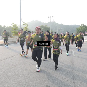 Runner Photo 6877186
