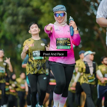 Runner Photo 6877205