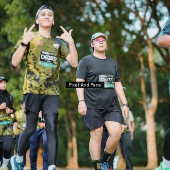 Runner Photo 6877224