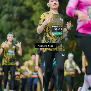 Runner Photo 6877246
