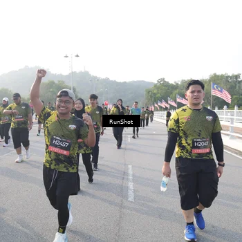 Runner Photo 6877253
