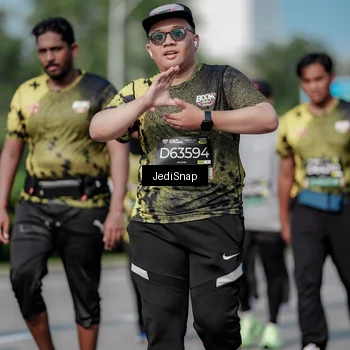 Runner Photo 6877271